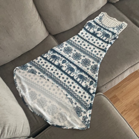 🛑SOLD🛑Girl's dress - Picture 2 of 3